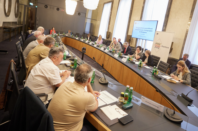 Eröffnungsworte. Nationalratspräsident Wolfgang Sobotka (ÖVP)