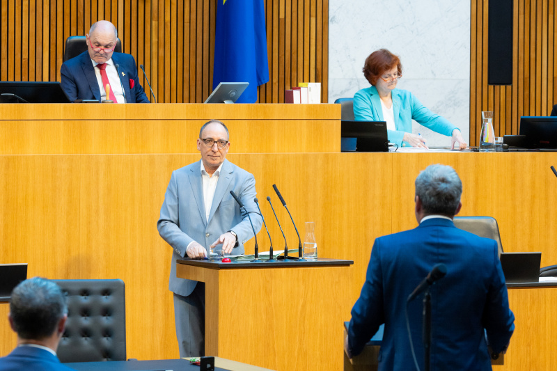Fragestellung an Gesundheitsminister Johannes Rauch (GRÜNE)