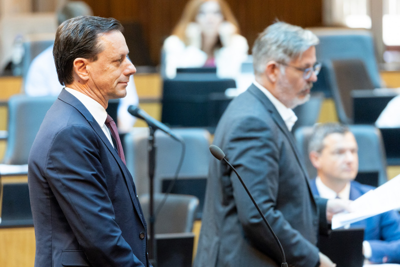 Am Redner:innenpult Nationalratsabgeordneter Ernst Gödl (ÖVP)