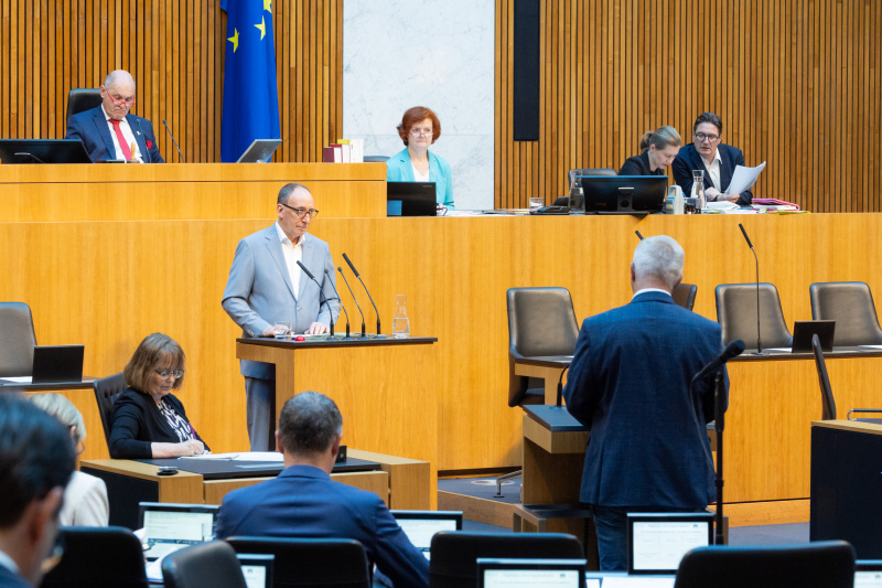 Fragestellung an Gesundheitsminister Johannes Rauch (GRÜNE)