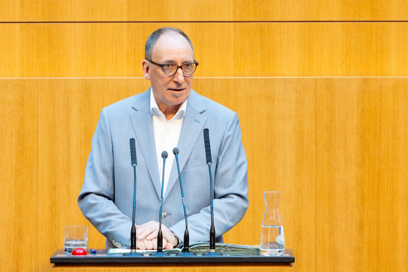 Anfragebeantwortung durch Gesundheitsminister Johannes Rauch (GRÜNE)