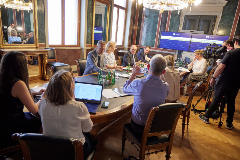 Präsentation. Nationalratspräsident Wolfgang Sobotka (ÖVP)