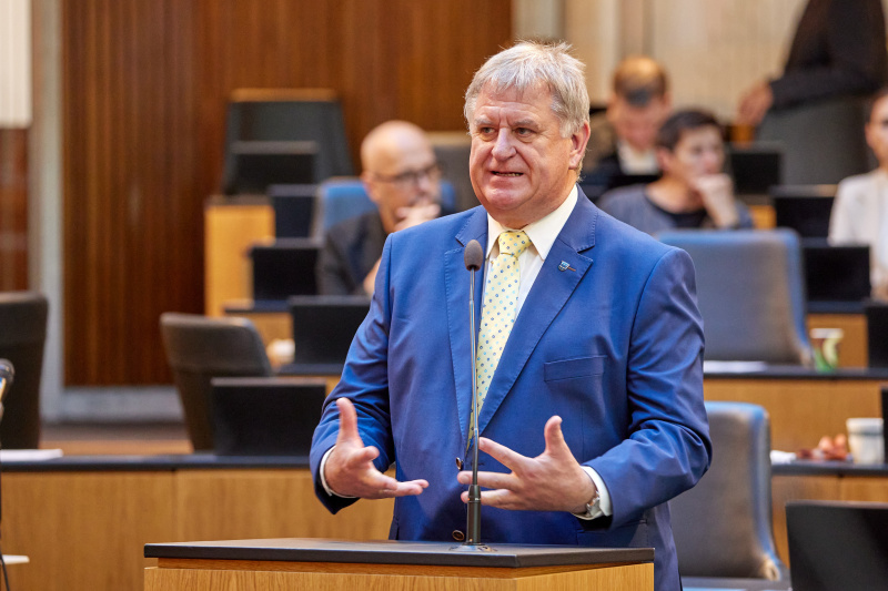 Frage von Nationalratsabgeordneter Maximilian Linder (FPÖ)