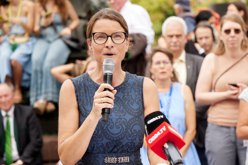 Moderation. Birgit Brunsteiner