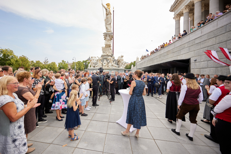 Moderation. Birgit Brunsteiner