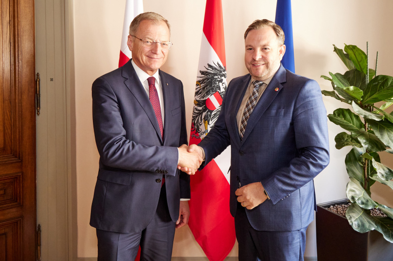 Von rechts: Bundesratspräsident Franz Ebner (ÖVP), Landeshauptmann von Oberösterreich Thomas Stelzer
