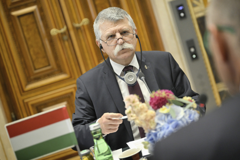 Aussprache. Präsident der Ungarischen Nationalversammlung László Kövér