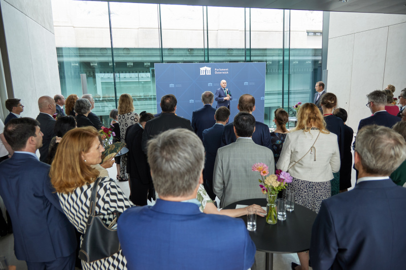 Begrüßung durch Nationalratspräsident Wolfgang Sobotka