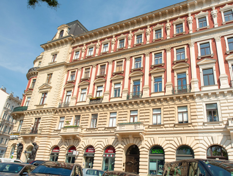 Außenansicht Schmerlingplatz 2