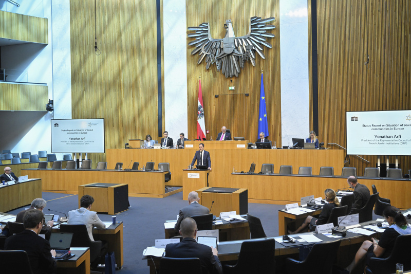Status Report on Situation of Jewish communities in Europe. President of the Representative Council of the French Jewish institutions (CRIF) Yonathan Arfi