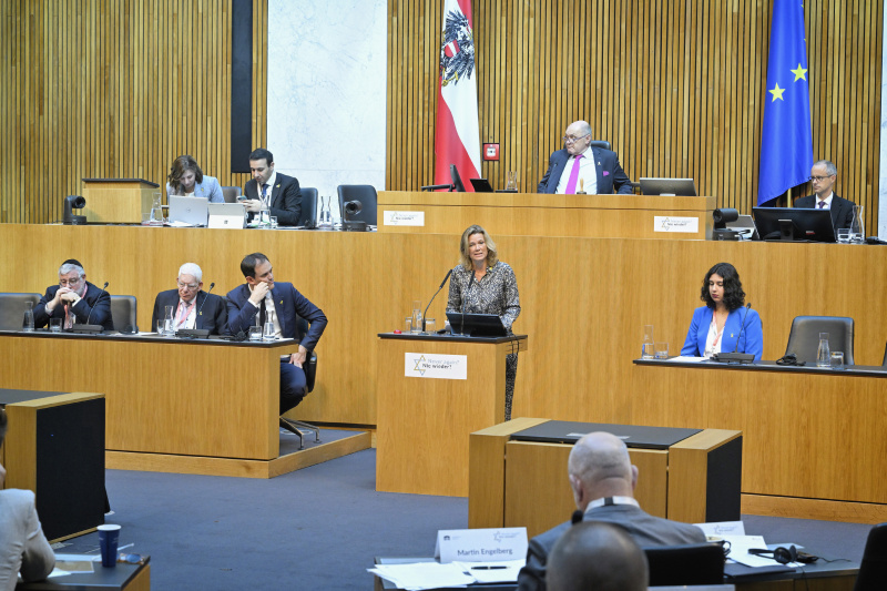 Outlook on Specific activities of the European Union in countering the current antisemitism. EU Coordinator on combating antisemitism and fostering Jewish life Katharina von Schnurbein