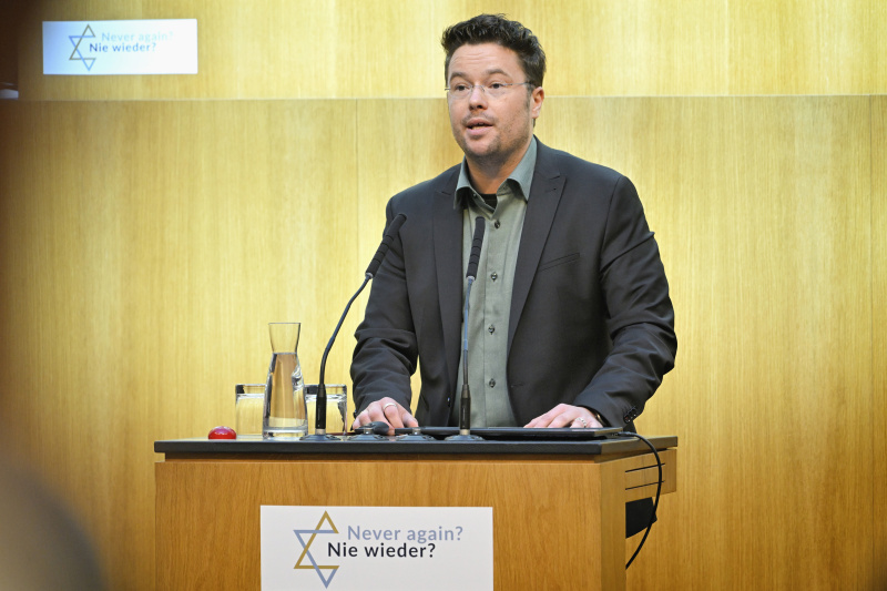 Impulse Statement. German journalist Christoph David Piorkowski