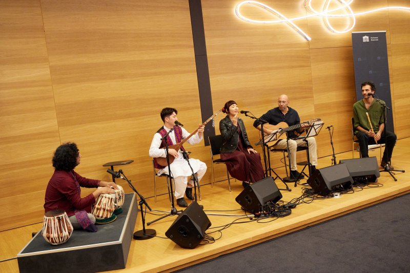 Musik. Association Roots Revival