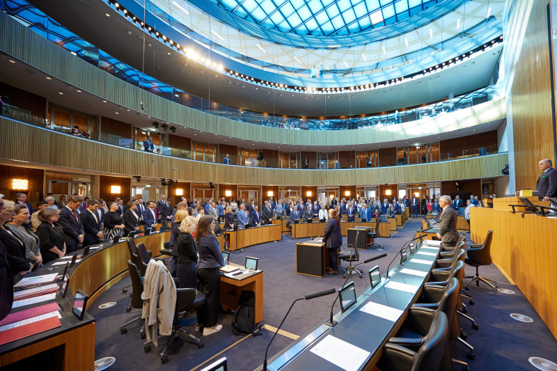 Gedenkminute zu den Opfern der Flutkatastrophe