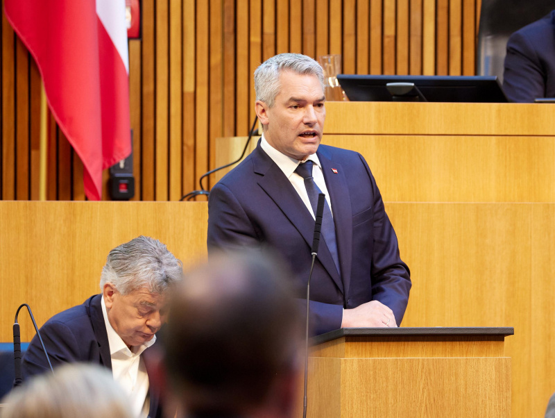 Rede von Bundeskanzler Karl Nehammer (ÖVP)3