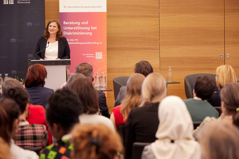 Eröffnungsworte. Leiterin der Gleichbehandlungsanwaltschaft Sandra Konstatzky