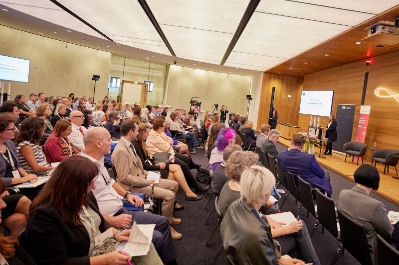 Eröffnungsworte. Leiterin der Gleichbehandlungsanwaltschaft Sandra Konstatzky