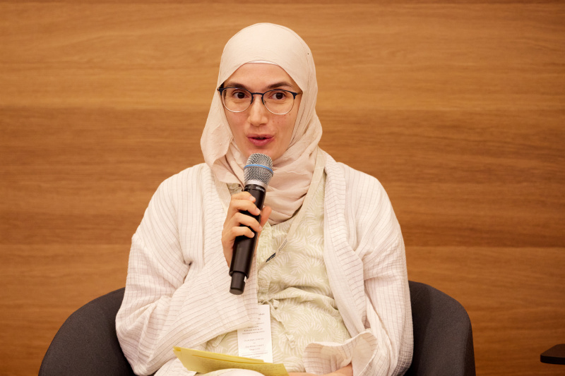 Block II: Die EU-Standards für Klagerechte und proaktive Arbeit. Dialogpanel: Klagerechte – Zukunftschancen und Zusammenarbeit bei der Durchsetzung der Gleichbehandlung. Vorsitzende der Dokustelle Islamfeindlichkeit & antimuslimischer Rassismus Rumeysa Dür-Kwieder