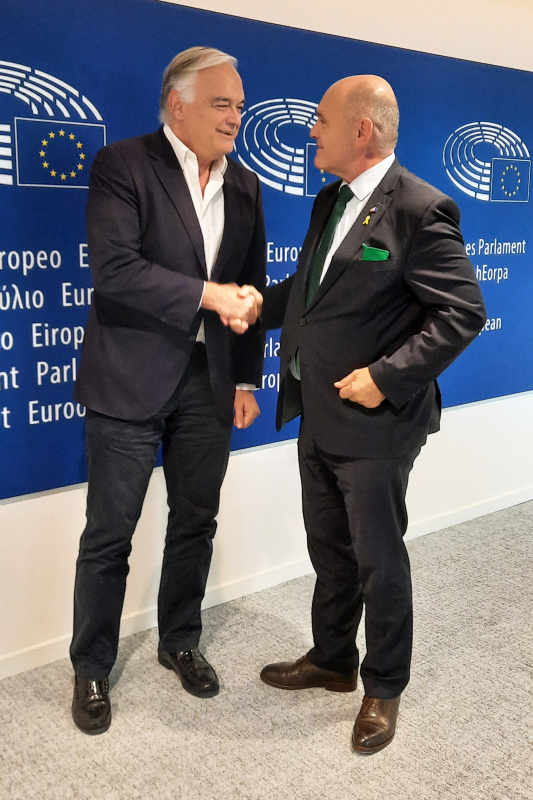 Von links: Viszepräsident des Europäischen Parlaments Esteban Gonzáles Pons, Nationalratspräsident Wolfgang Sobotka (ÖVP)