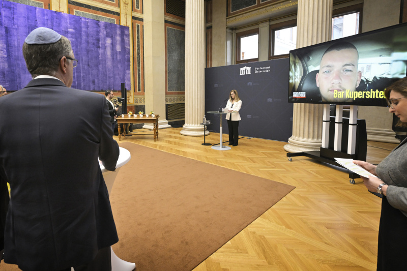 Angehörige eines Entführungsopfers Marianne Mamat-Grinberg