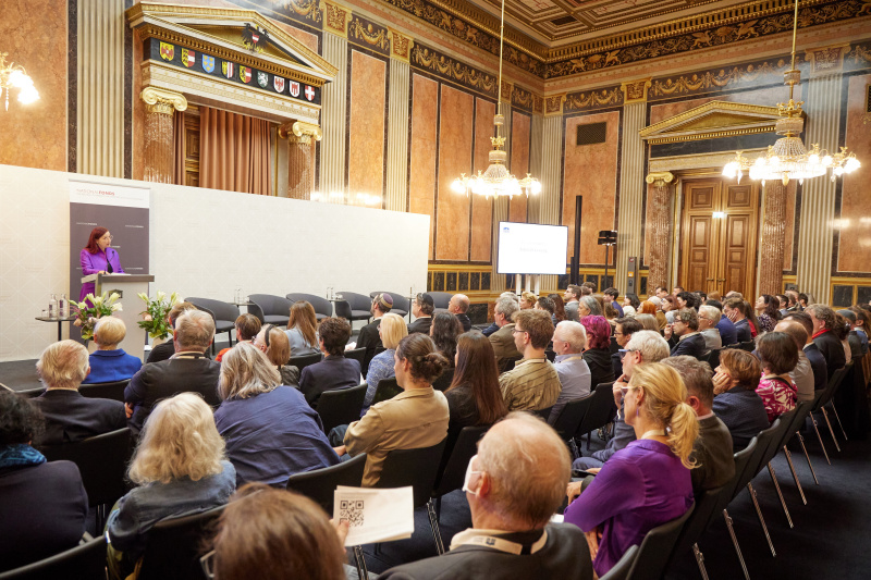 Einleitende Worte. Vorständin des Nationalfonds Hannah Lessing