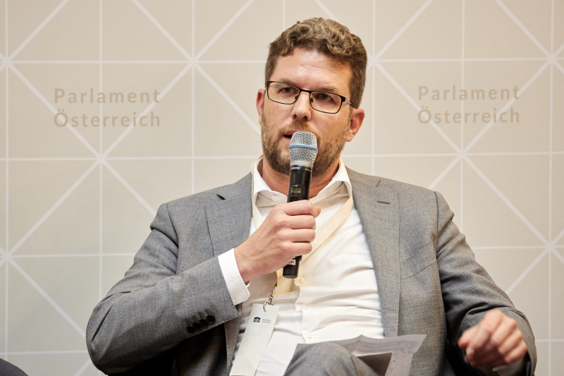 Podiumsdiskussion. Leiter des Dokumentationsarchivs des österreichischen Widerstandes Andreas Kranebitter