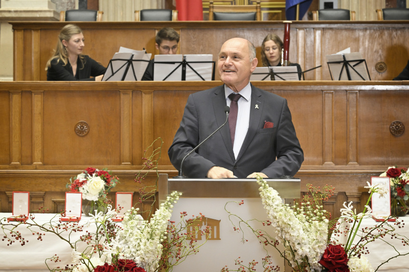 Eröffnungsworte. Nationalratspräsident Wolfgang Sobotka (ÖVP)