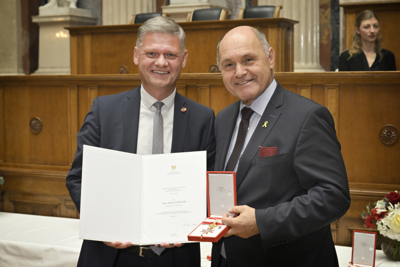 Von links: Nationalratsabgeordneter Andreas Hanger (ÖVP), Nationalratspräsident Wolfgang Sobotka (ÖVP)