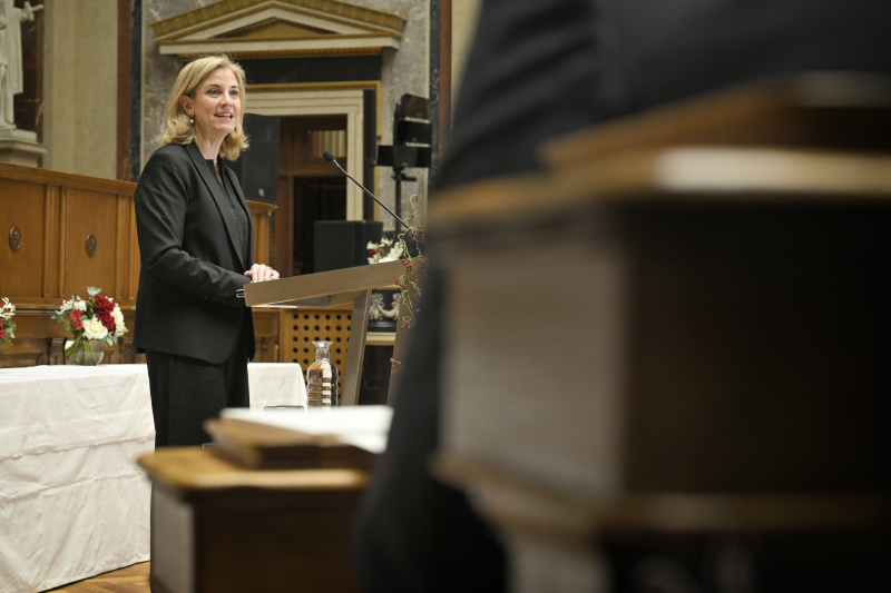 Dankesworte. Klubobfrau Beate Meinl-Reisinger (NEOS)