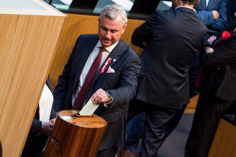 Stimmabgabe: Dritter Nationalratspräsident Norbert Hofer (FPÖ)