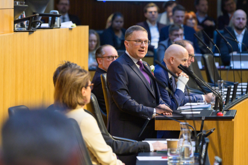 Debatte. Am Redner:innenpult: Klubobmann August Wöginger (ÖVP)