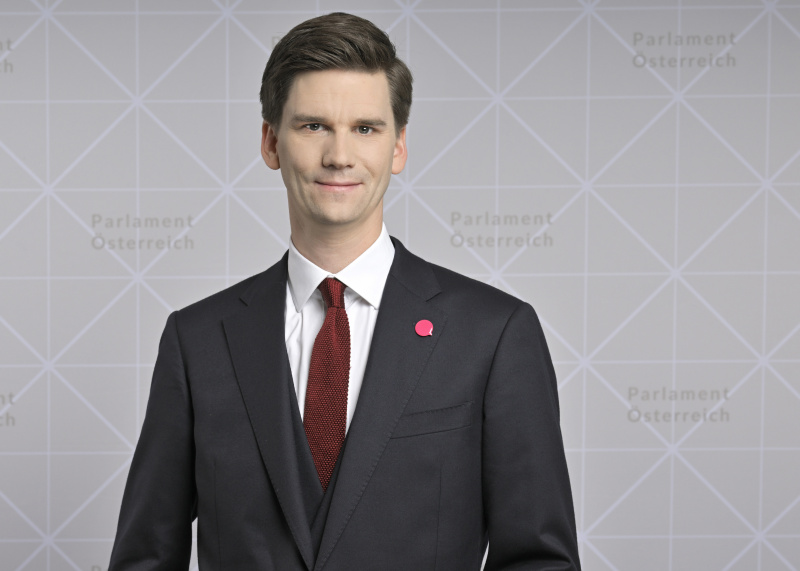 Douglas Hoyos-Trauttmansdorff