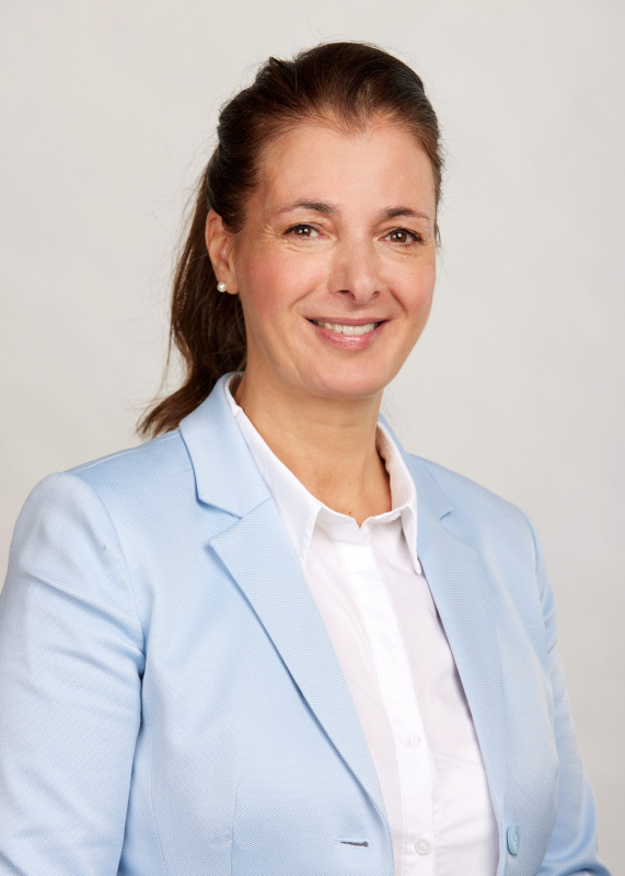 Katayun Pracher-Hilander