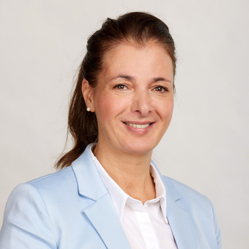 Katayun Pracher-Hilander