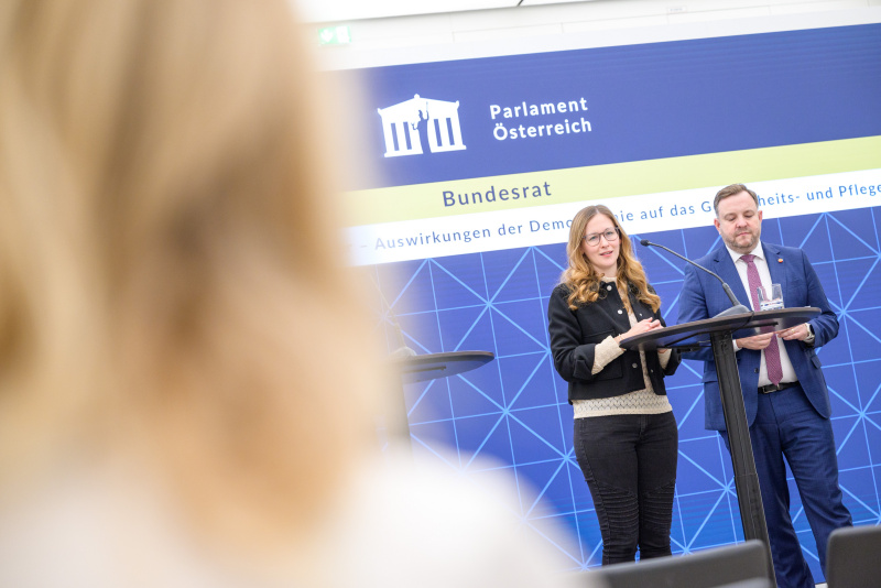 Am Wort: Staatssekretärin für Digitalisierung, Jugend und Zivildienst Claudia Plakolm (ÖVP)