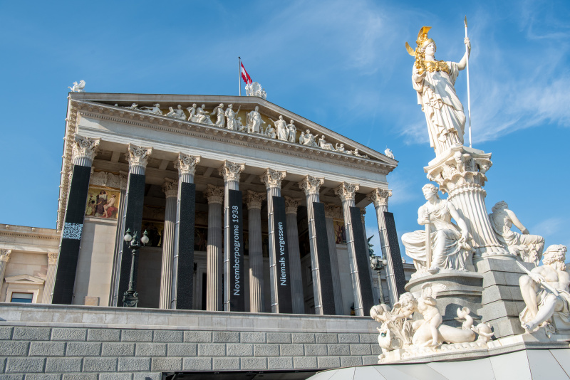 Fassadenbespielung zum Gedenken an die Novemberpogrome