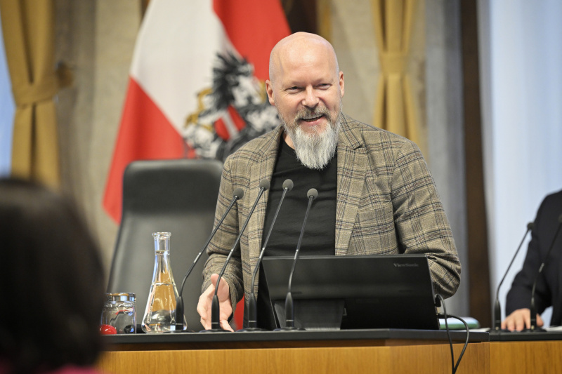 Stellungnahmen der Fraktionsvorsitzenden des Bundesrates. Bundesrat Marco Schreuder (GRÜNE)