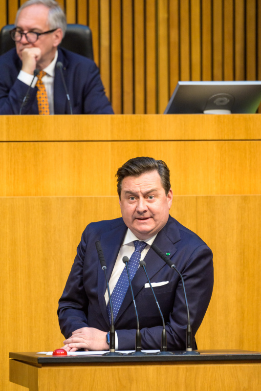 Am Redner:innenpult: Nationalratsabgeordneter Kurt Egger (ÖVP)