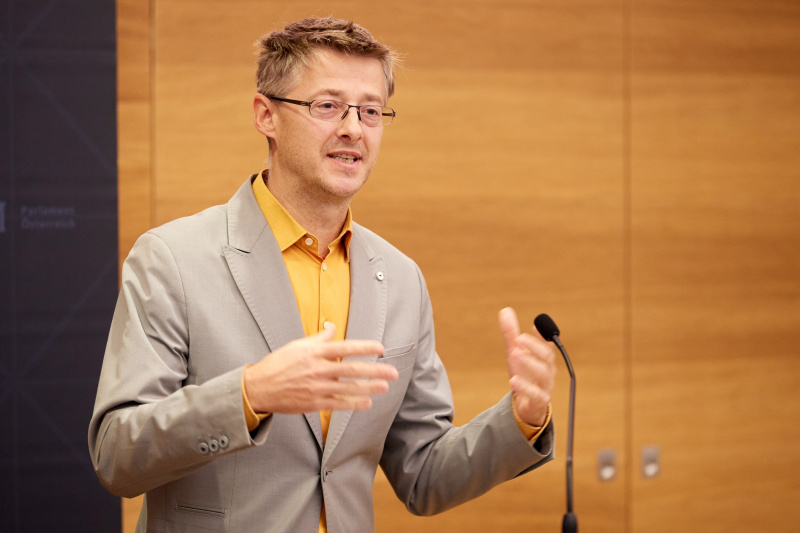 Inhaltliche Einführung. Börries Kuzmany Universität Wien