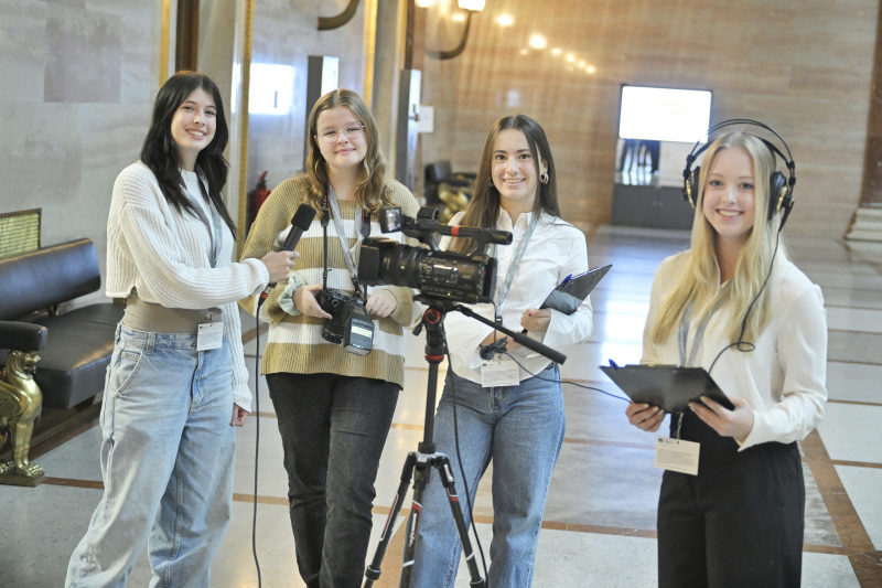 Schüler:innen als Reporter:innen