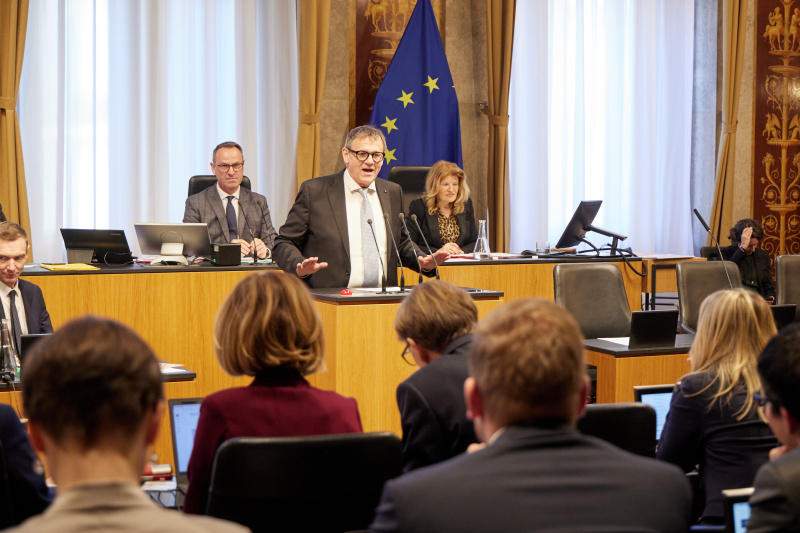 Am Redner:innenpult Bundesrat Christoph Thoma (ÖVP)