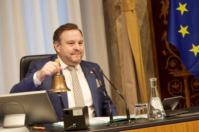 Bundesratspräsident Franz Ebner (ÖVP) am Präsidium