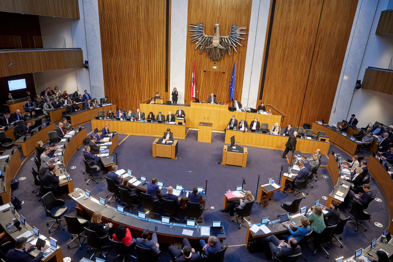 Regierungsbank. Erklärung Bundeskanzler Alexander Schallenberg (ÖVP)