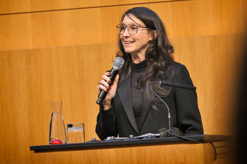 Lesung. Kammerschauspielerin Maria Köstlinger