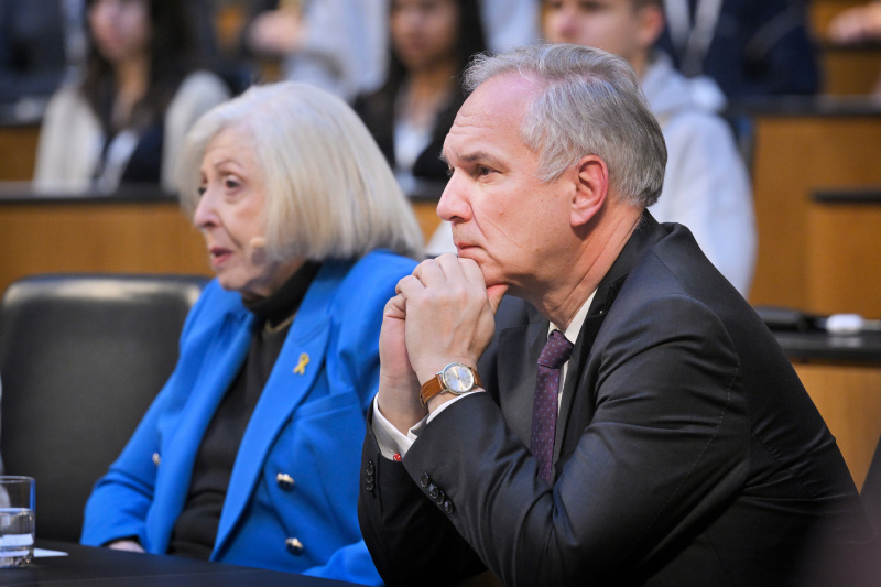 Von links: Zeitzeugin Erika Freeman, Nationalratspräsident Walter Rosenkranz (FPÖ)