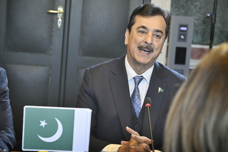 Aussprache. Vorsitzender des pakistanischen Senats Yousaf Raza Gilani