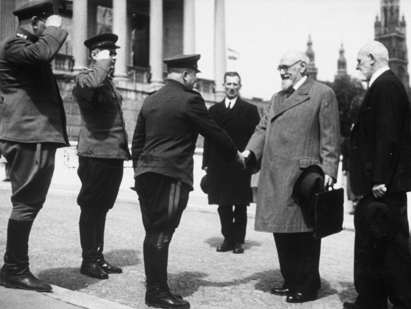 Alexej Blagodatow, Renner die Hand, Theodor Körner