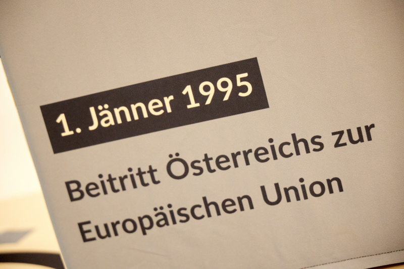 Aufsteller: Beitritt Österreichs zur Europäischen Union am 01.01.1995