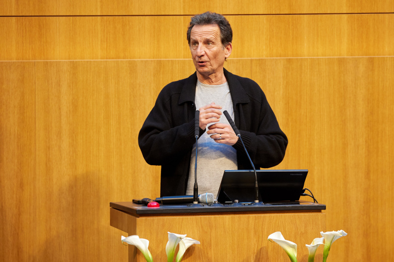 Vorstellung Innovation Nr. 3: Samee. Am Redner:innenpilt: Nationalratsabgeordneter Christian Oxonitsch (SPÖ)