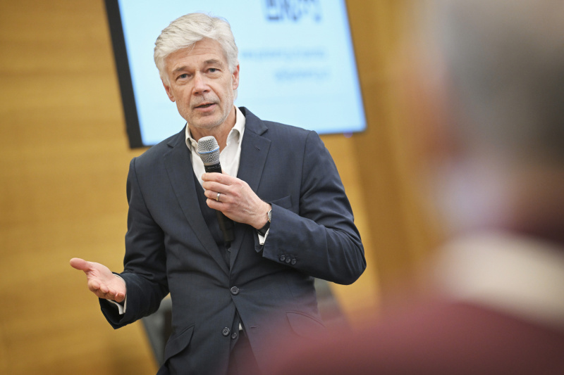 Parlamentsdirektor Harald Dossi